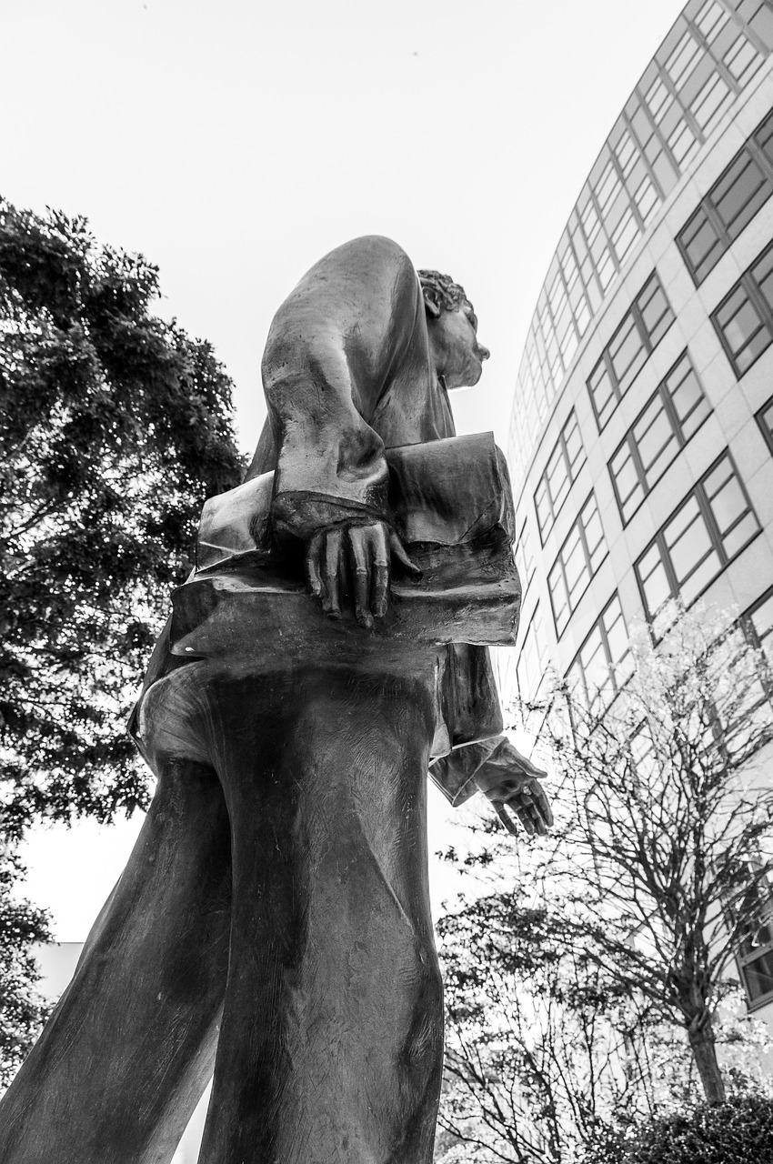 糖質制限をサラリーマンが続けるためのコツは？