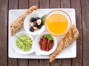糖質制限に最適な朝ごはんメニューは何？